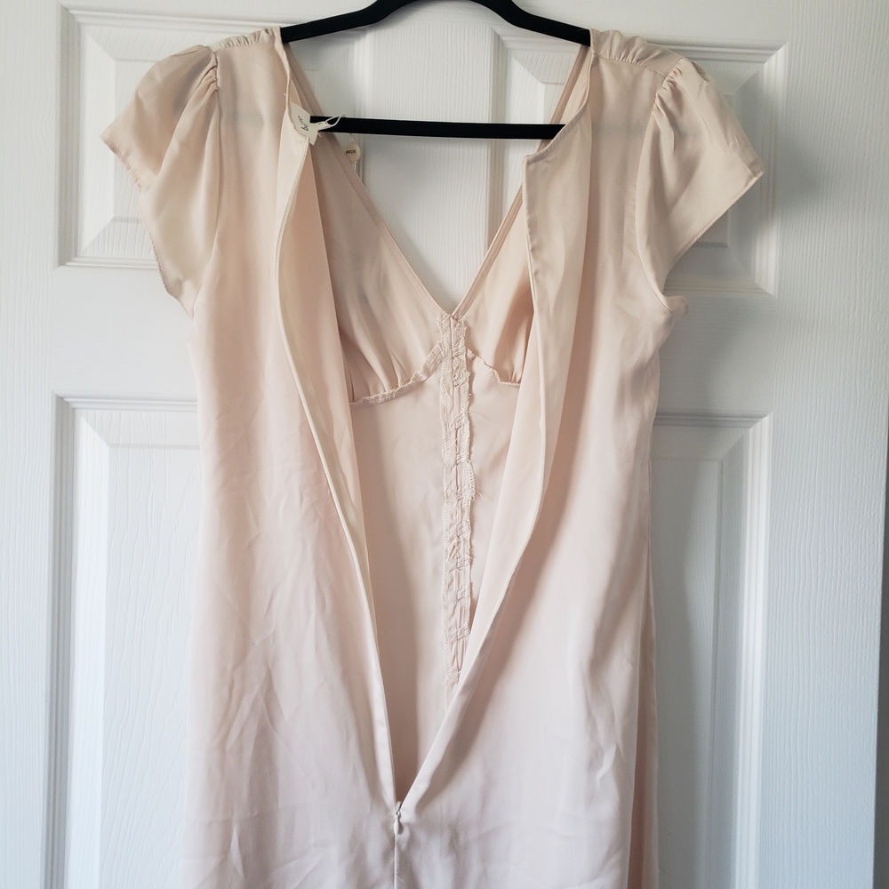 Böhme Emersyn Dress Champagne V-Neck Silky Flow Elopement Gown - Picture 12 of 13